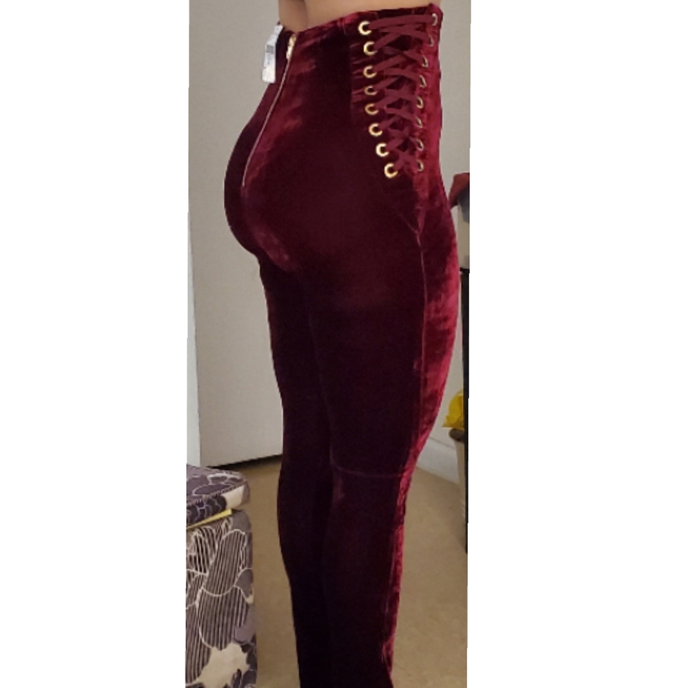 NEW! WITH TAG FASHION NOVA VELVET PANTS